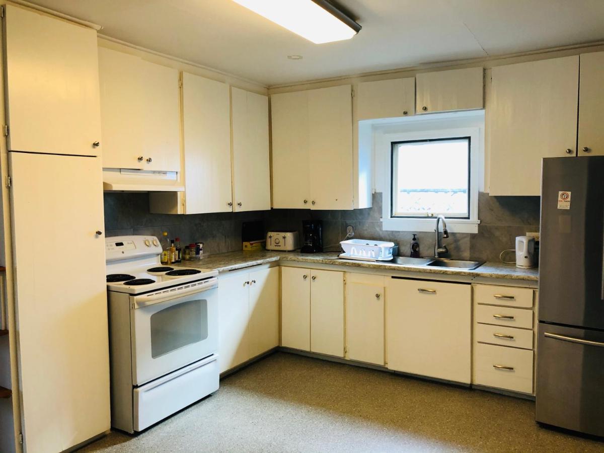 Downtown Whitehorse 2 Bedroom House Exteriör bild