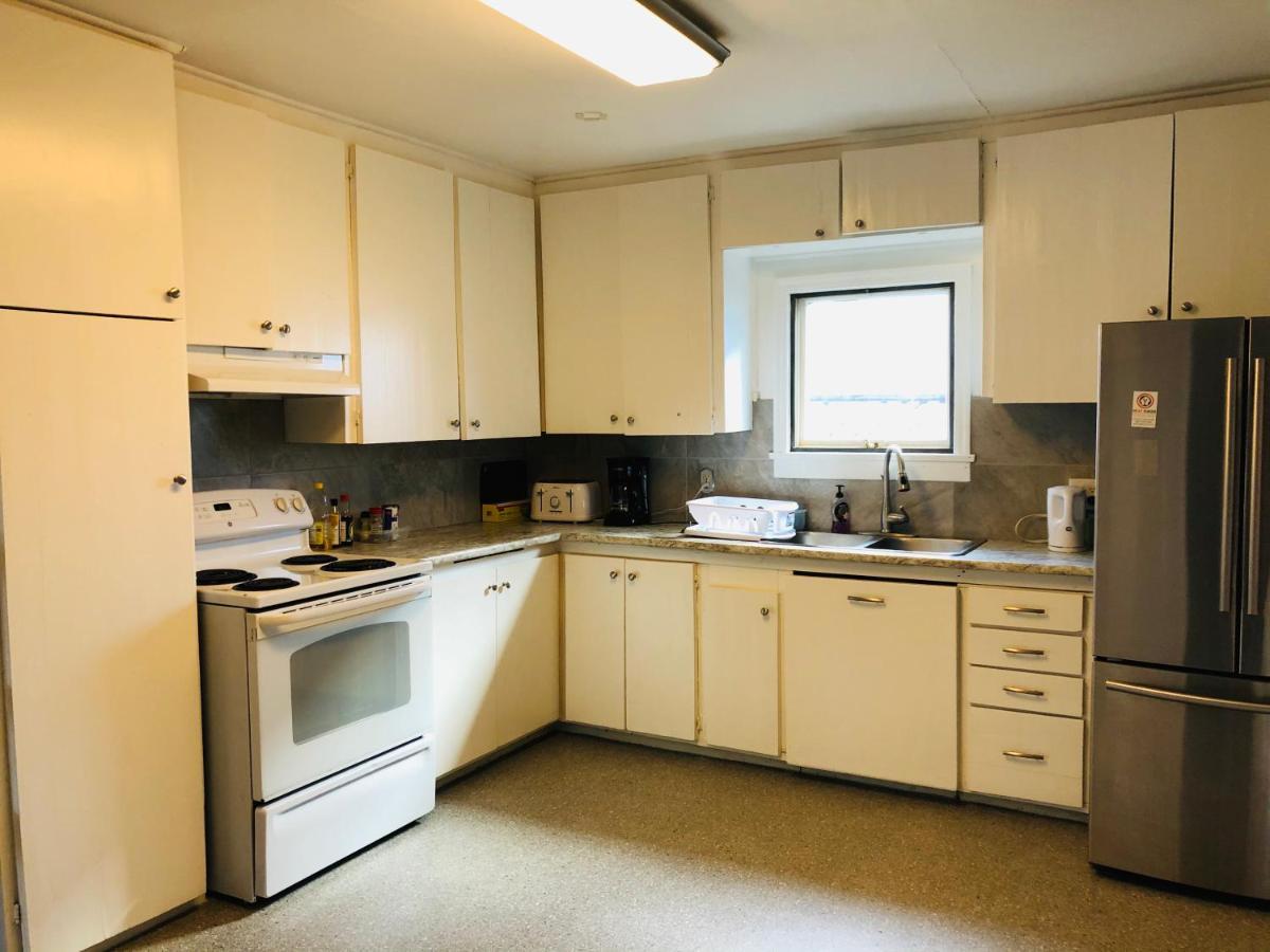 Downtown Whitehorse 2 Bedroom House Exteriör bild